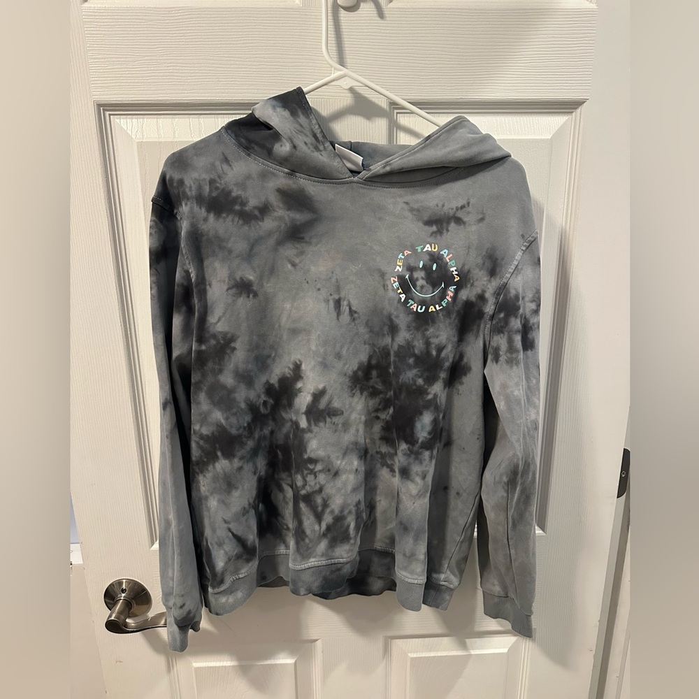 Zeta Tau Alpha Tie Dye Hoodie Women’s Large Fresh Prints Gray Smiley
